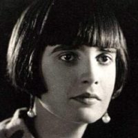 Голуби— Алла Головина